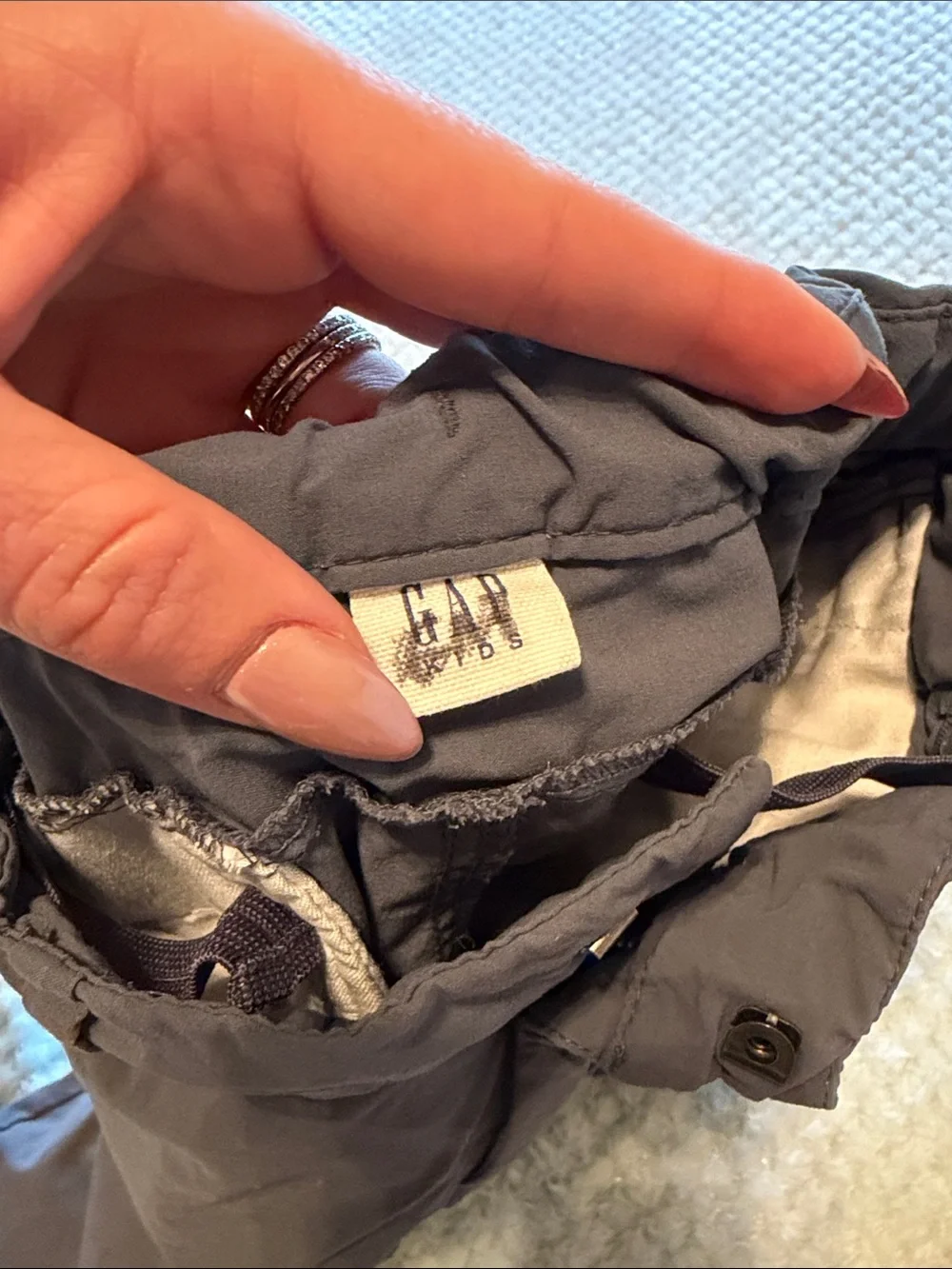 GAP Men's Athletic Shorts in Charcoal